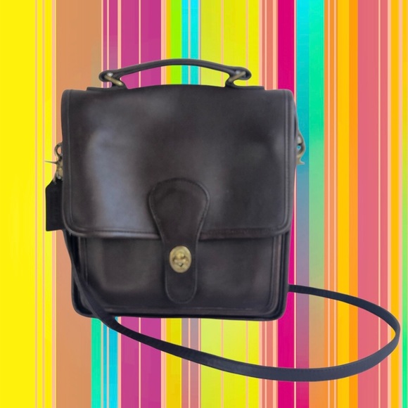 Coach Handbags - Vintage Chocolate Brown Coach Station Leather Handbag Crossbody Purse